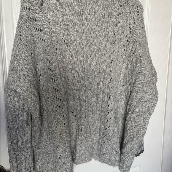 CAbi Light Gray V-Neck Sweater - Picture 2 of 2